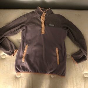 Women’s Columbia half-button up sweatshirt!